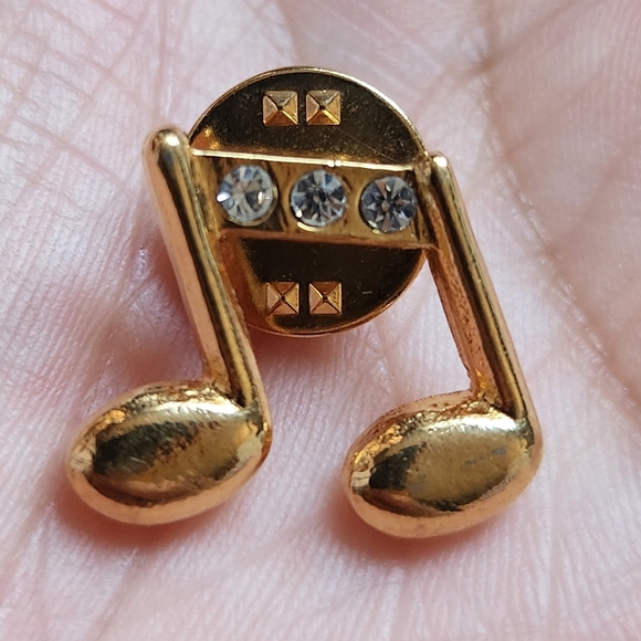 Music Note Pin - Picture 4 of 4